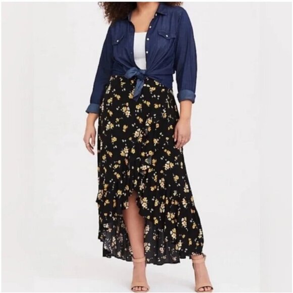 torrid Dresses & Skirts - Torrid SZ16 Black Ditsy Floral Challis Hi Low Maxi Skirt Feminine Romantic Fairy